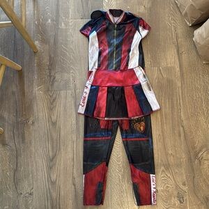 Evie Descendants Costume